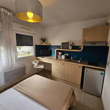 302 Cosy Sur *