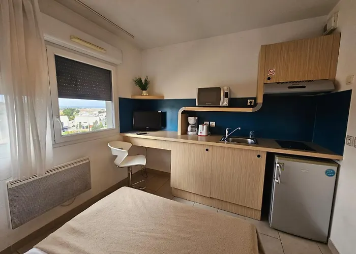 302 Cosy Sur Apartment *